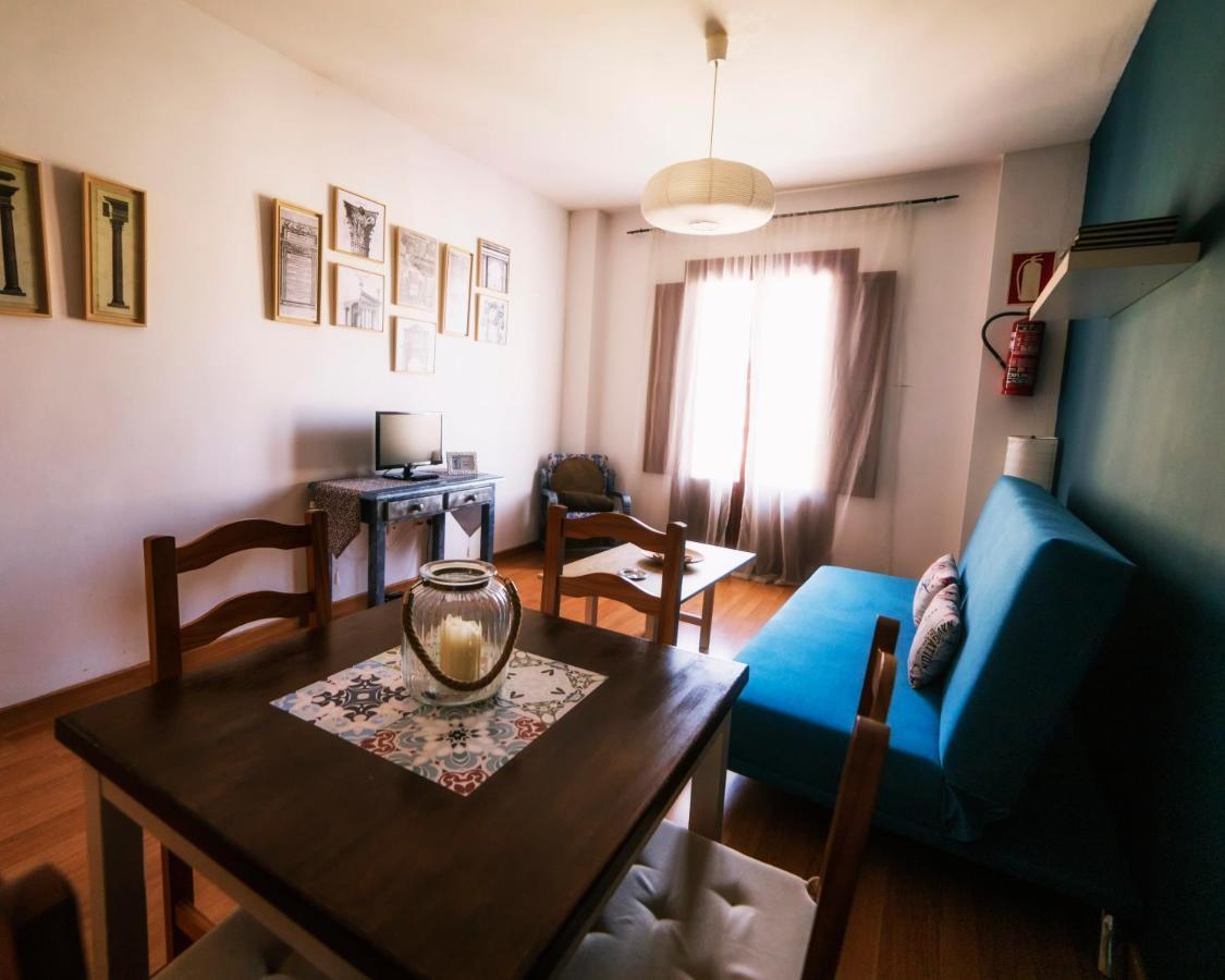 Apartamentos Turisticos Architettura Ubeda Extérieur photo