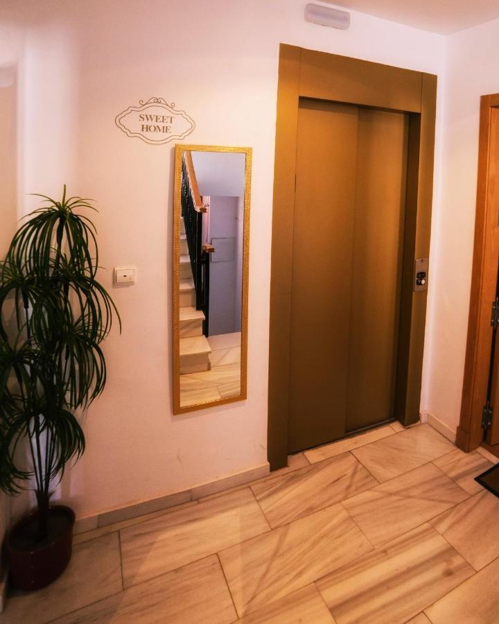 Apartamentos Turisticos Architettura Ubeda Extérieur photo