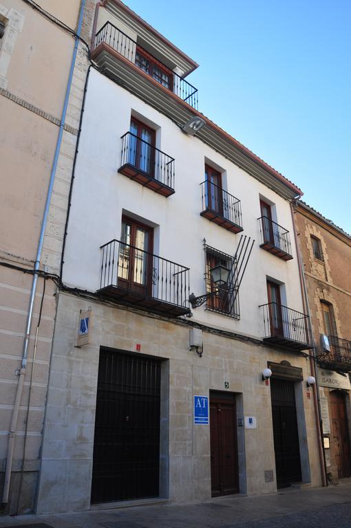 Apartamentos Turisticos Architettura Ubeda Extérieur photo